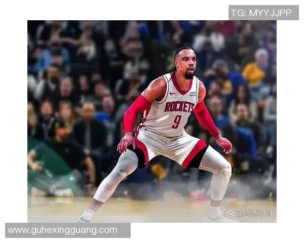 哪天换下衣服?赛季至今阿门&奥萨尔场均抢断&场均出手数完全一致 哪天换下衣服?赛季至今阿门&奥萨尔场均抢断&场均出手数完全一致