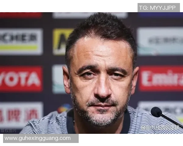 冠军教练也有段位差距!斯波仅用一夏重建体系 没巨星他也玩得转 冠军教练也有段位差距!斯波仅用一夏重建体系 没巨星他也玩得转